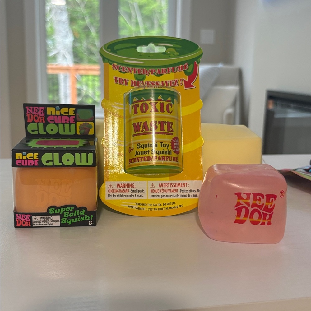 Schylling Needog GLOW Nice cube, OFF BRAND “Needohs”Nicecube & a jellyfish,&more
